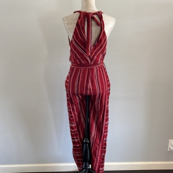 Indigo Rein size Med jumpsuit halter top w\ criss cross in front and waist belt. - Picture 7 of 11
